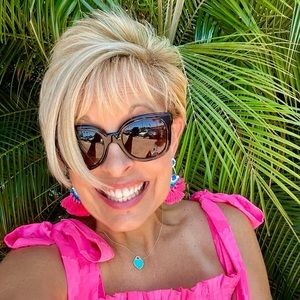 Meet your Posher, Beth